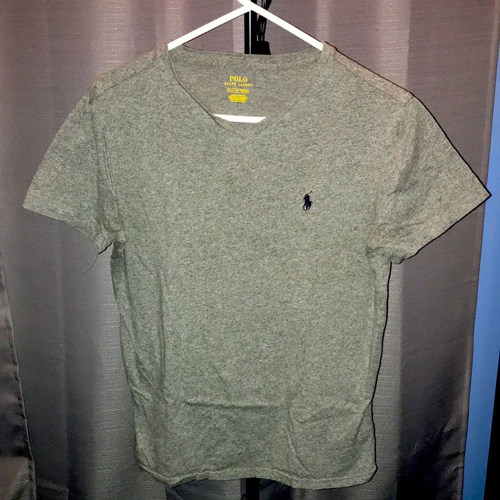 ‼️FINAL CLEARANCE‼️Polo Ralph Lauren V-neck Basic Short Sleeve Tee w/ Black Pony